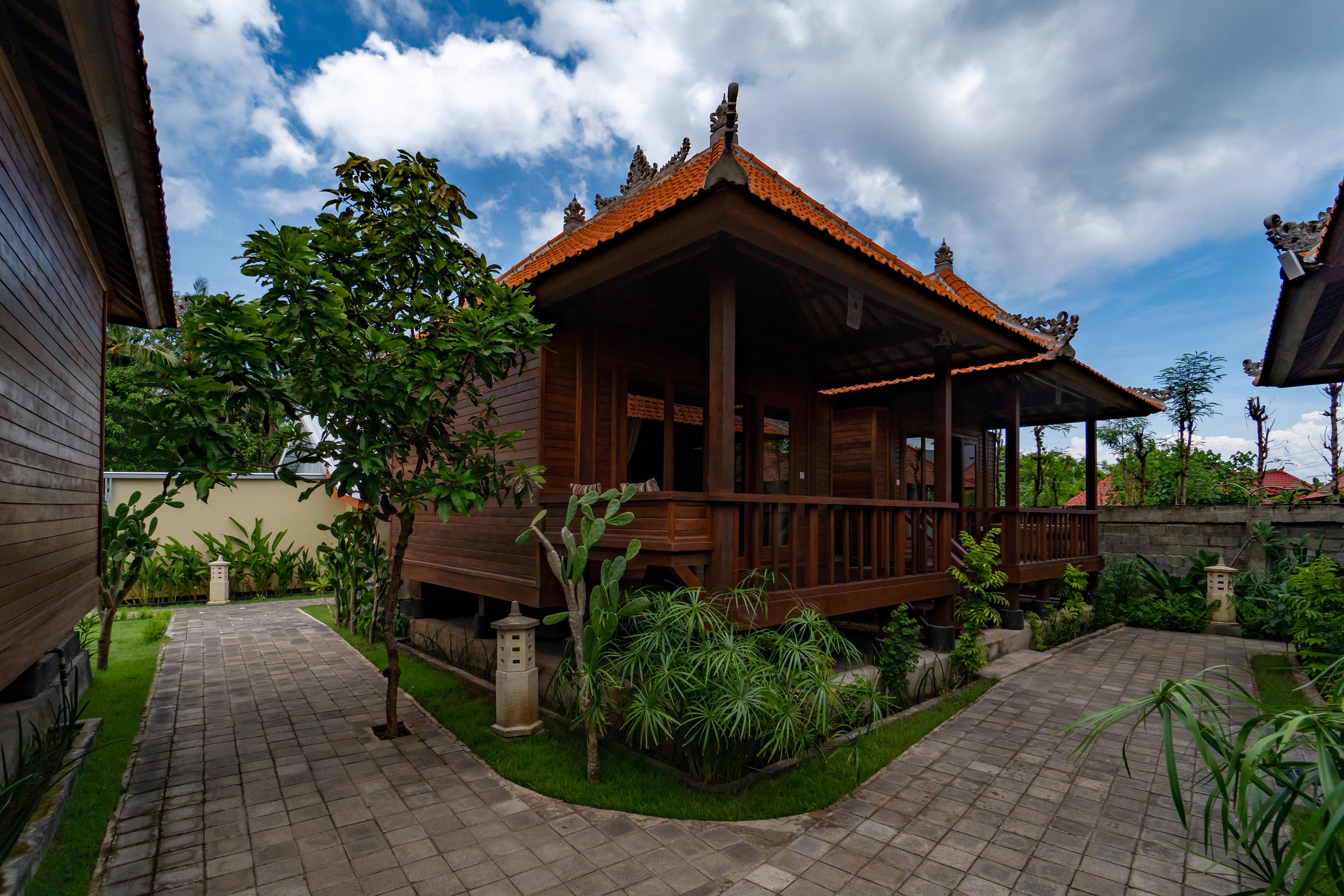 Bale Gede Lembongan 4*