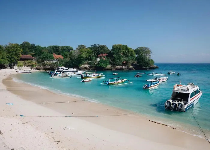 Bale Gede Nusa Lembongan